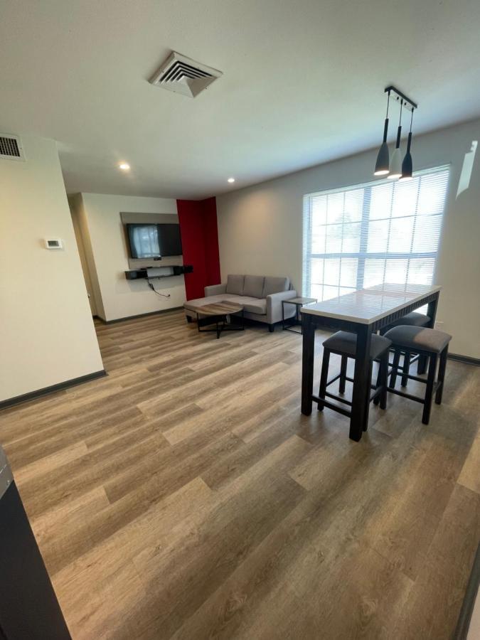 Ramada By Wyndham Studio Suites Dothan Ngoại thất bức ảnh